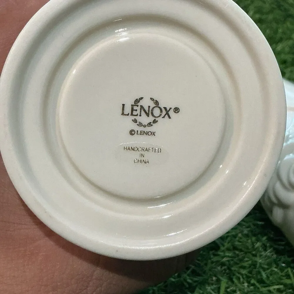 Lenox Ivory Porcelain Vase & Pierced Candle Holder Set Gold Trim